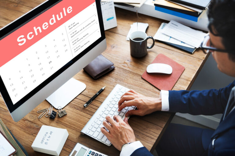 How Workforce Management Solutions Can Simplify Your Staff Rostering and Scheduling