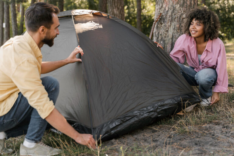 How to Find a Suitable Tarp for Your Needs